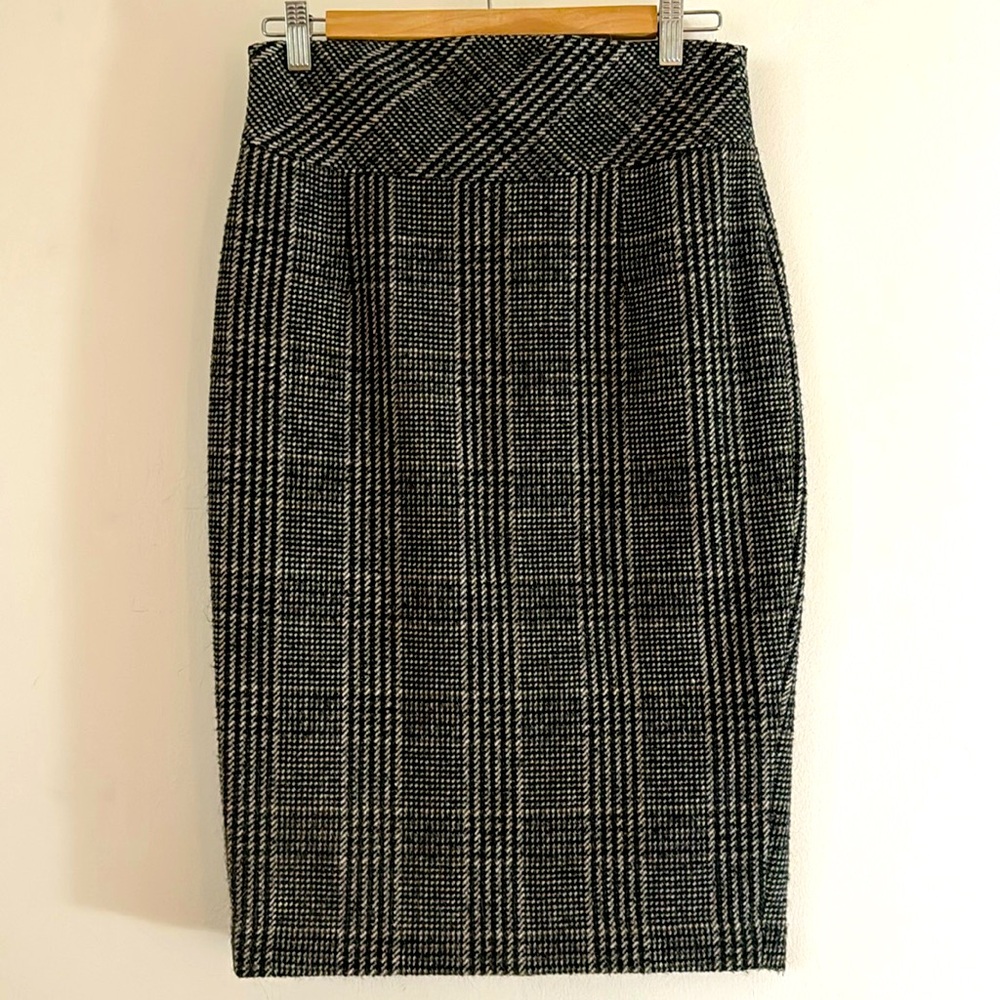 Zara Basic pencil skirt size S